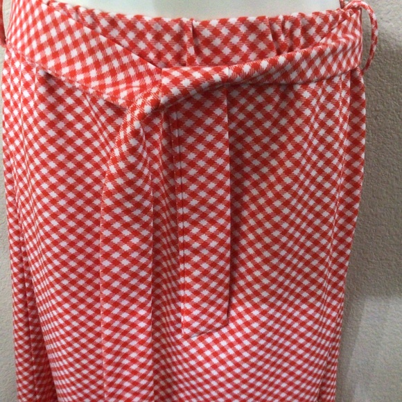 Vintage handmade maxi skirt with tie belt. It is probably a size small to medium - Picture 2 of 4
